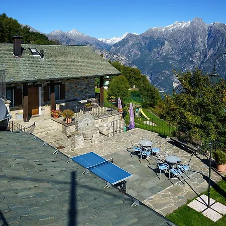 Country house Giacomino Gera Lario